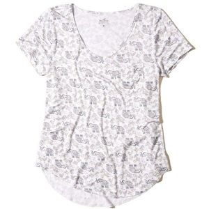 Hollister Must Have Collection Elephant Tee Shirt